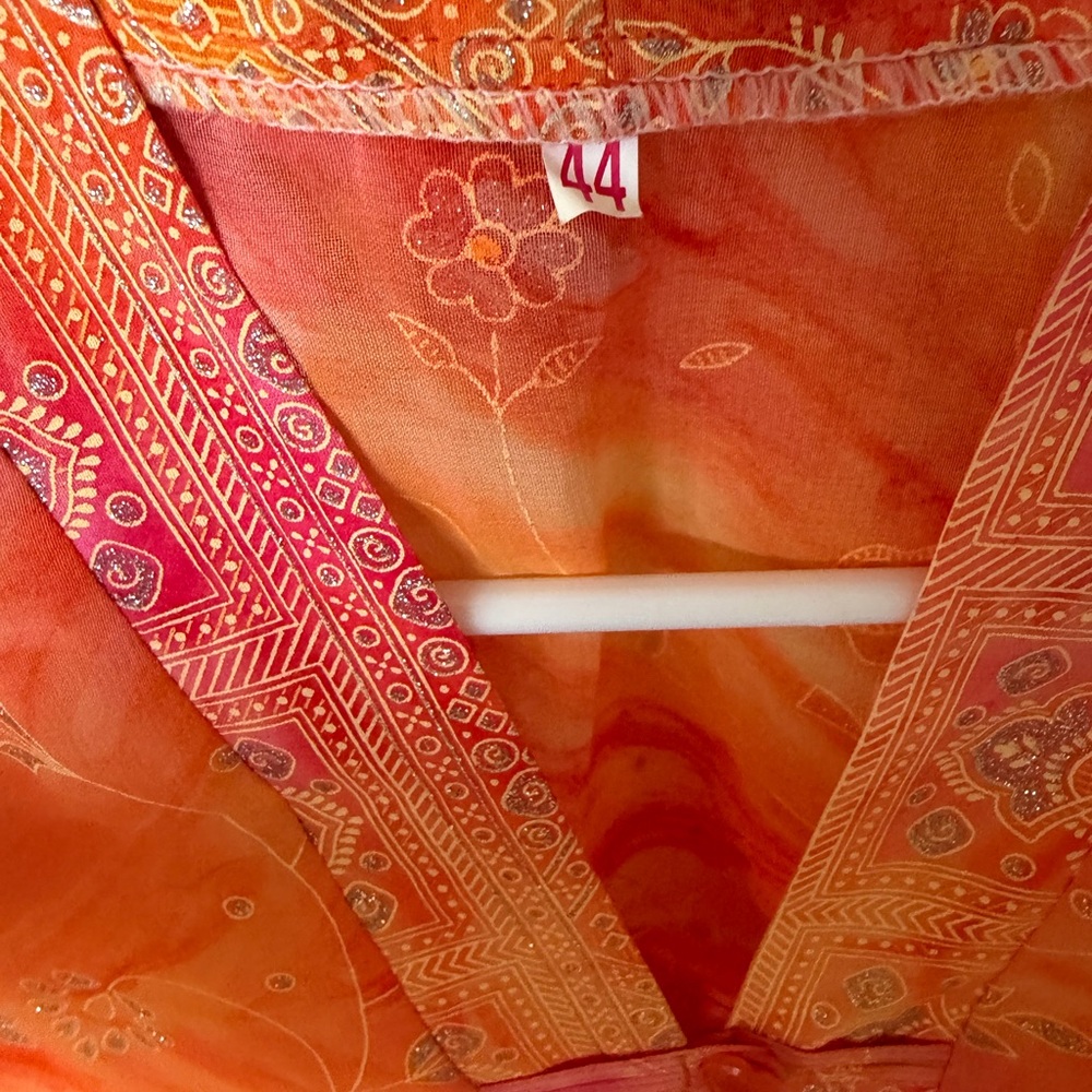 Vibrant Orange and Pink Floral print mandarin collar - Picture 7 of 10